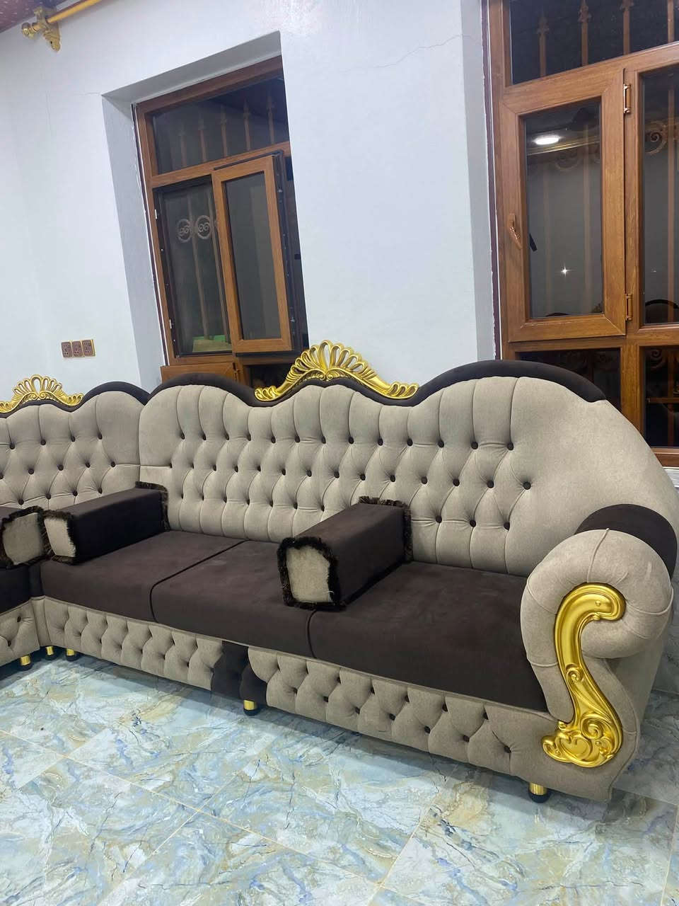معمل جوهرة القائم للأثاث 👍

#تم تسليم ديوان هادي صلاح عنتر الكربولي  
 
#بالخير عليكم ان شاء الله 👍❤️
باداره 
علاء ال غازي ‭ ‭***********
 سليمان ال غازي ***********
