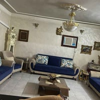 تخم • طبلة • هدية