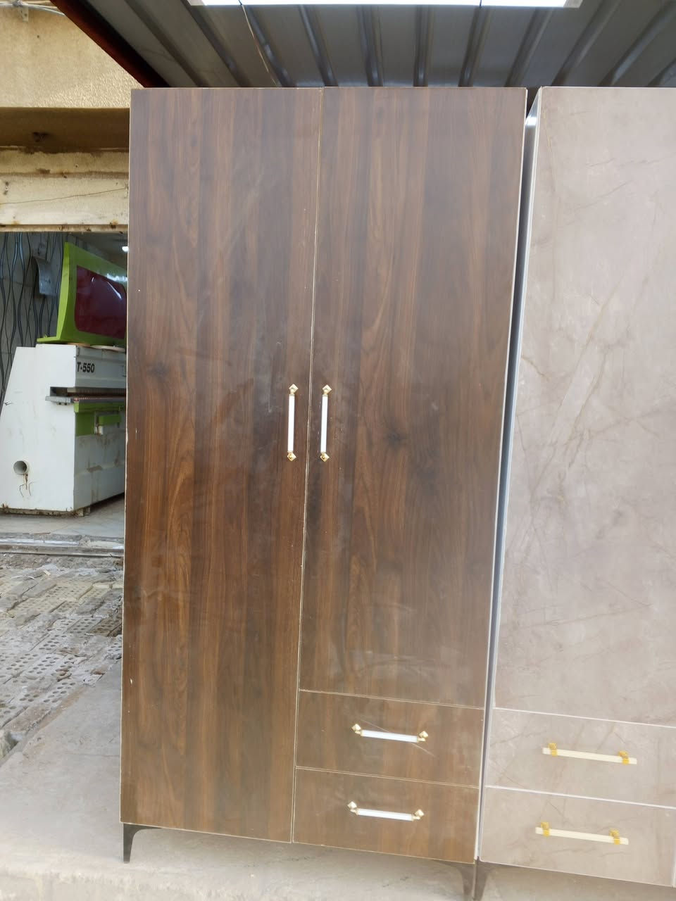 اهلا وسهلا زبائن الكرام توفر ..

توفر كنتور تركي بابين الخشب تركي🇹🇷 العمل عراقي 🇮🇶

يحتوي على 3 رفوف وخانت تعليك ملابس مميز جدآ.. .... 

السعر فقط 240 الف توصيل مجاني جميع مناطق بغداد ...

سكة تركي نوع الشبح الاسود 2 مجرات العنوان بغداد يوجد توصيل كرخ ورصافة 

هاتف *********** بي وتساب 

هاتف *********** بي وتساب
