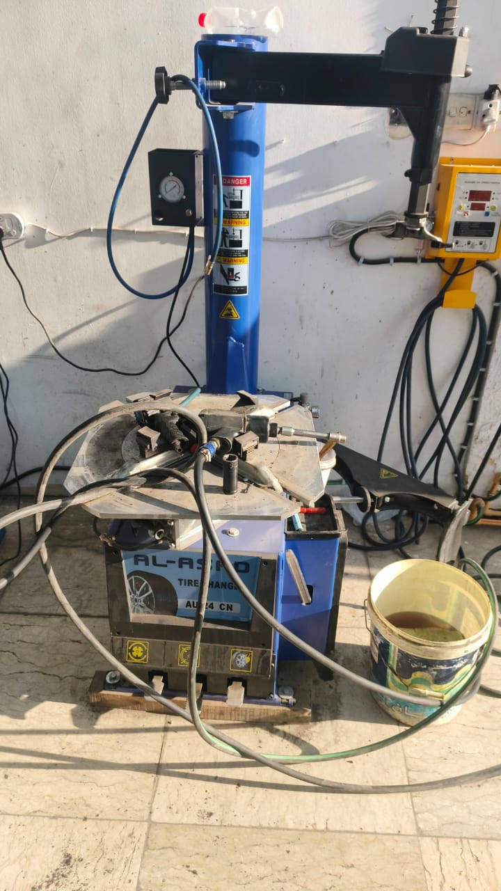 غراض بنجر خالعه +برنص +شلاخه جددد جدا ما مستخدمات اقل شهر و ما مشتغلات  مكاني كربلاء لسعر مليونين وبيهن شي قليل لشراي الرقم *********** متواجد
