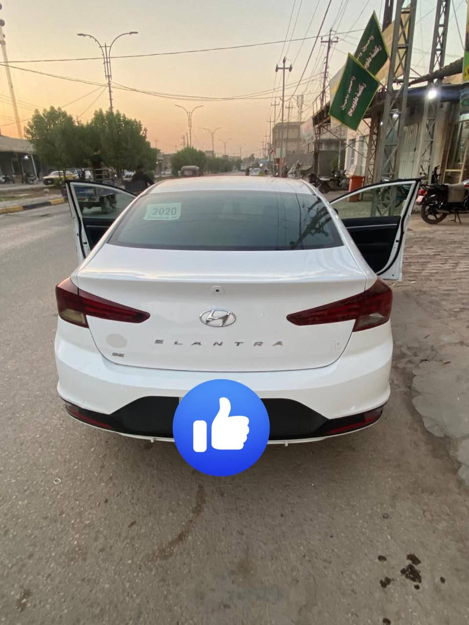 النترا موديل 2020
بيها قطعتين هنا بلعراق والمحرك مصلح 
ضربتها خفيفه السياره نص فول والسعر 128 وبي مجال حك الجيه 
0788 982 1843
