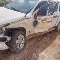 سيارات البيع بيهن حادث ومكلف ب النشر وهاذه رقم صاحب سيارات تواصل ع رقم...