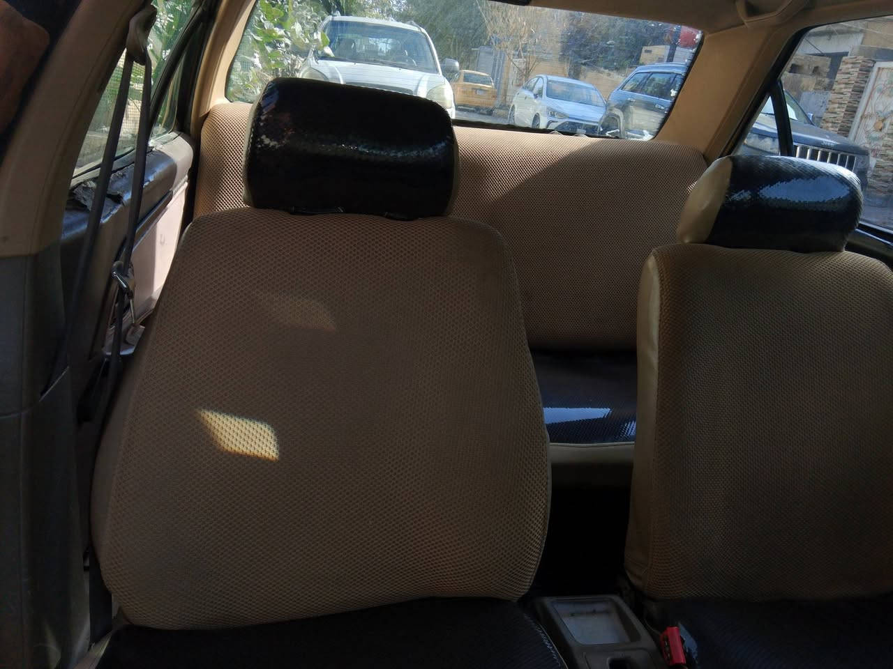 السلام عليكم للبيع بيجو لميس موديل 2013رقم بغداد السيارة جاهزة كير مكينة بلجيس حدادية تخم تأير جديد دوشمة جديدة راعيها مواصلة اكفلها سرقة وعشائر السعر 22 وبيها مجال موجودة بلكوت للاستفسار الاتصال ***********
