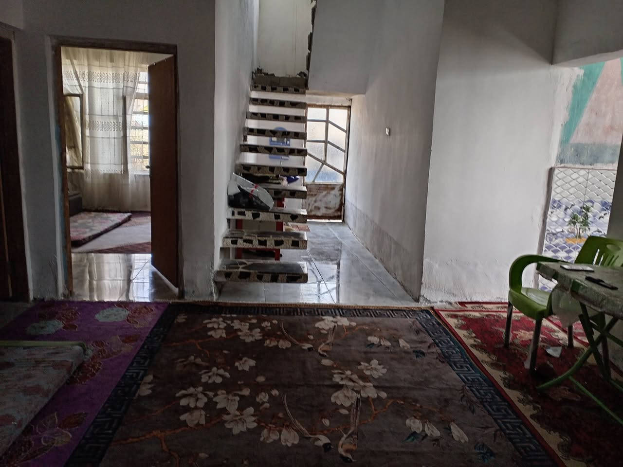 بيت للبيع
المساحه ٢٠٠متر
بيت كامل مقابيل معمل القاصر خلف مجمع المسيب النموذجي
السعر ٥٠ وبي مجال
مي كهرباء سحب كافت الخدمات 
***********
