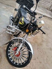 سيفان موديل. 2024 جديد لك صبانه ماممدوده عليه سعره 700 الف وبيه مجال م...