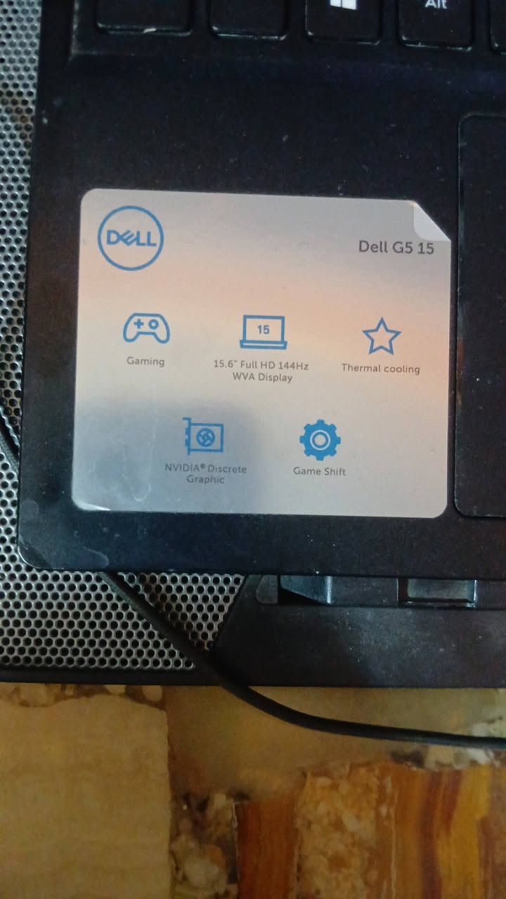 Dell G5 Gaming Laptop، فهي من أفضل أجهزة ديل المخصصة للألعاب والاستخدام الثقيل.
بسعر مناسب


**إذا كنت صاحب هذا الإعلان وتريد حذفه لأي سبب، رجاءا أرسل رسالة إلى الدعم الفني**