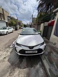 كورلا 2024 مكفولة من الصبغ والبارد  سيارة جديدة  الممشى 32 كشن كهربائي...