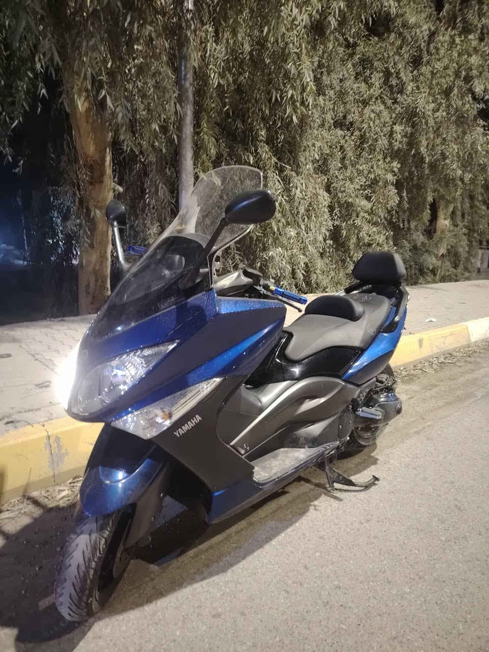 السلام عليكم ورحمة الله دراجه تي ماكس 2011 كفاله عافه نضافه 100/100 دراجه بعده بل جيس دراجه زلغ مابيه بعده بل جيس يعني مال جناي شرط شلعه ومعدل
فول يعني تاخده ربع متصرف عليه دراجه خير من الله وتفاصيل أكثر الاتصال على الرقم (***********)
شباب ال مو شراي لايتصل يتعبني
