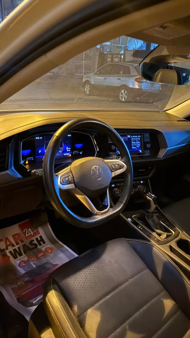 volkswagen jetta SE 2023

فول مواصفات

ماشيه ٢٢ الف كيلو 

بنوراما

كراسي جلد ،كهرباء،هيتر

بصمه

تشغيل  عن بعد

شاشه كبير

شاشه الكتروني

ويل كروم و كبير 

رادار امامي و خلفي و جانبي

لايتات ليد

هندبريك بصمه

 تدفئة و تبريد 

العنوان  بغداد
رقم كاتي
 
السعر 165
للاستفسار 
***********
