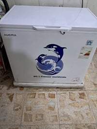 أغراض بيت • مجمدة نظيفة • تلفزيون نظيف