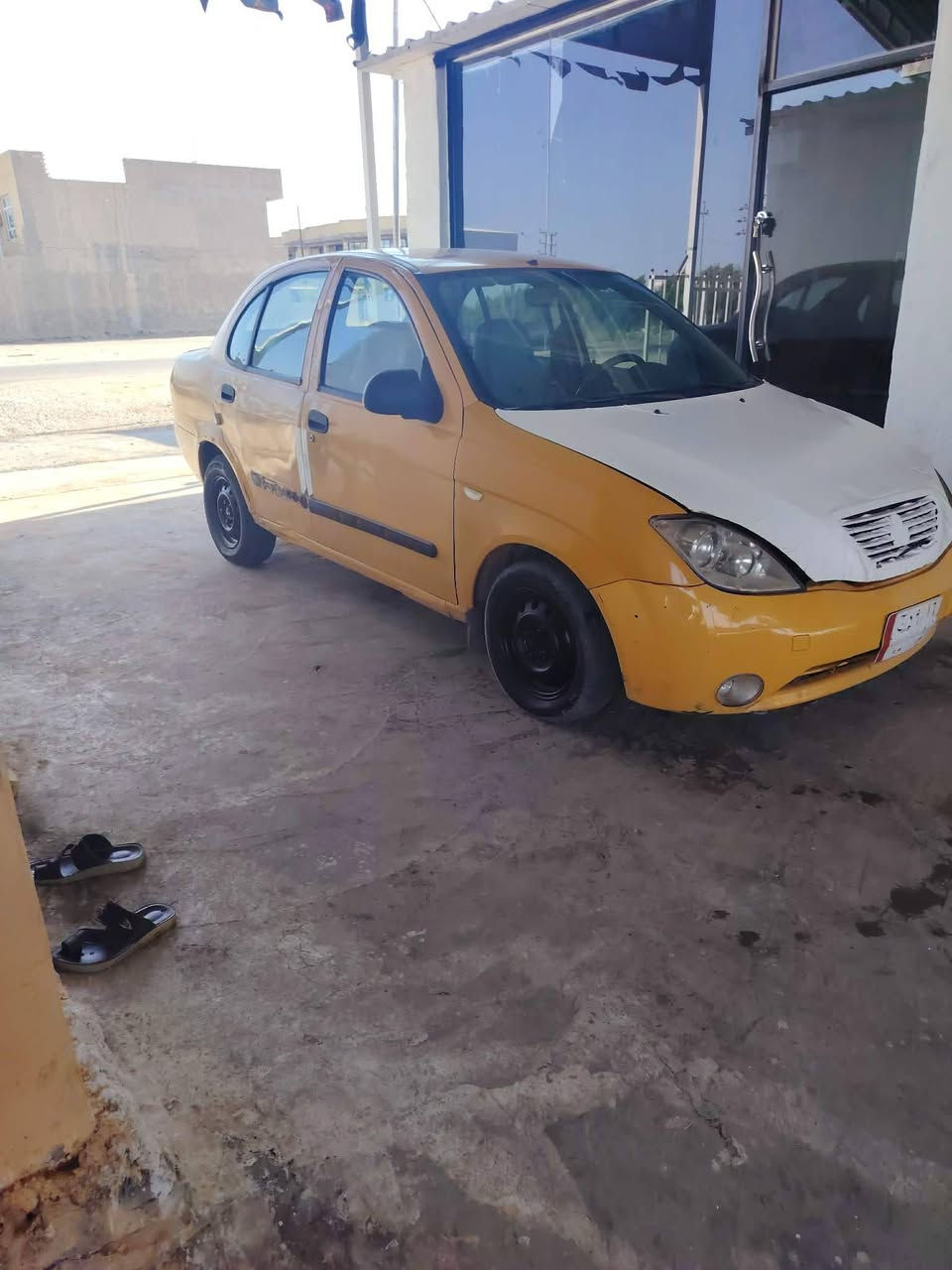 سلام عليكم ***********
طيبه ٢٠١٦ كير محرك جدي٢٥ بيه مجال 
مكفوله من ضربه من وصبغ
تخم تاير جديد جاهزه 
رقم بغداد مصفره تحويل ثاني يوم 
محرك وكير خير من الله وتبريد ثلج 
مكاني بابل
