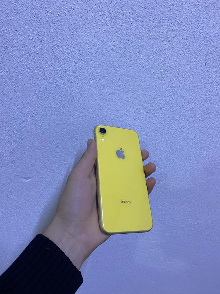 اكس ار للبيع
مامفتوح شرط 
ذاكره 64
بطارية 84
تك سمكرت
سعر 160
رقم ***********
