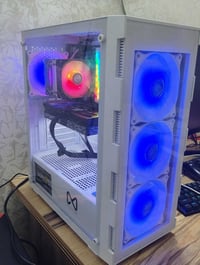 كيس كامل • RTX 5060 • i5 12400f