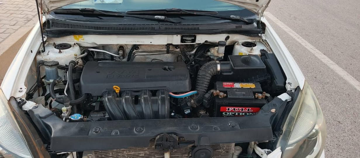 السلام عليكم جلي مديل 13البيع سيارة جديدة بمعنه الكلمة رقم قادسية نكليزي جديدة تحويل ثانيوم تبريد شغال سدر جديد محرك مكفوال 1800مكفواله كفاله من ضربه وتبديل والكص مكان النجف سعر 55وبيه مجال حك الجيه شراي ينتصل وبيه خير ويدالل ‏‪***********‬‏
