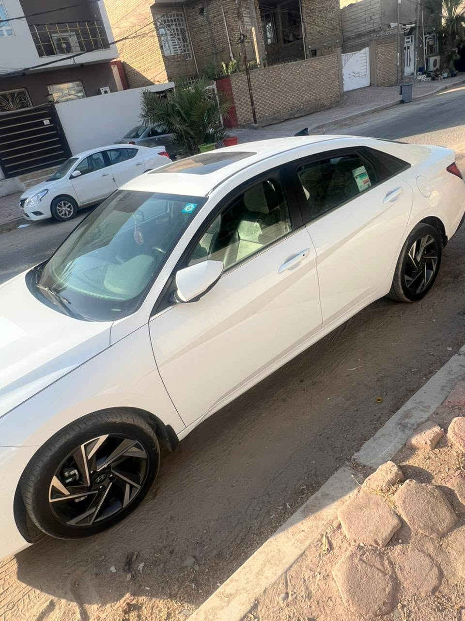 هواندي اللنترا 2024 فول خليجي مكينه الفين  بيها بس بارد بالدور مال الجاملغ الخلفي ماشيه 54 الف رقم بغداد دولي المكان النجف الكوفه السعر 173 قابل للاتفاوض 
للاستفسار ***********
