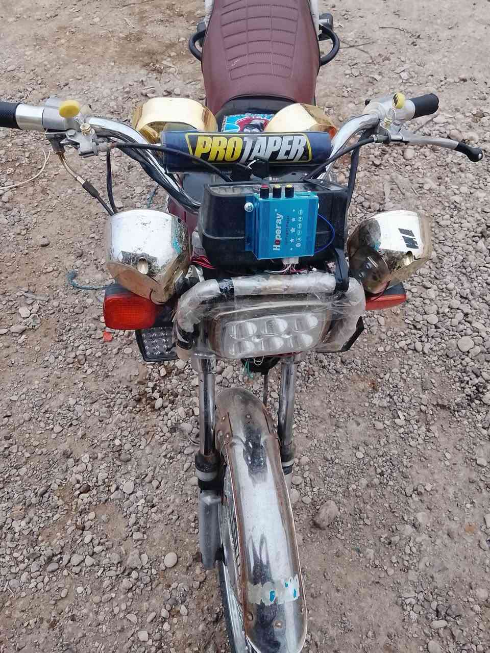 السلام عليكم دراجه للبيع 
موديل 2020 كير 4 نضافه حلوه شغاله كامله كهرباء شغاله 
***********
