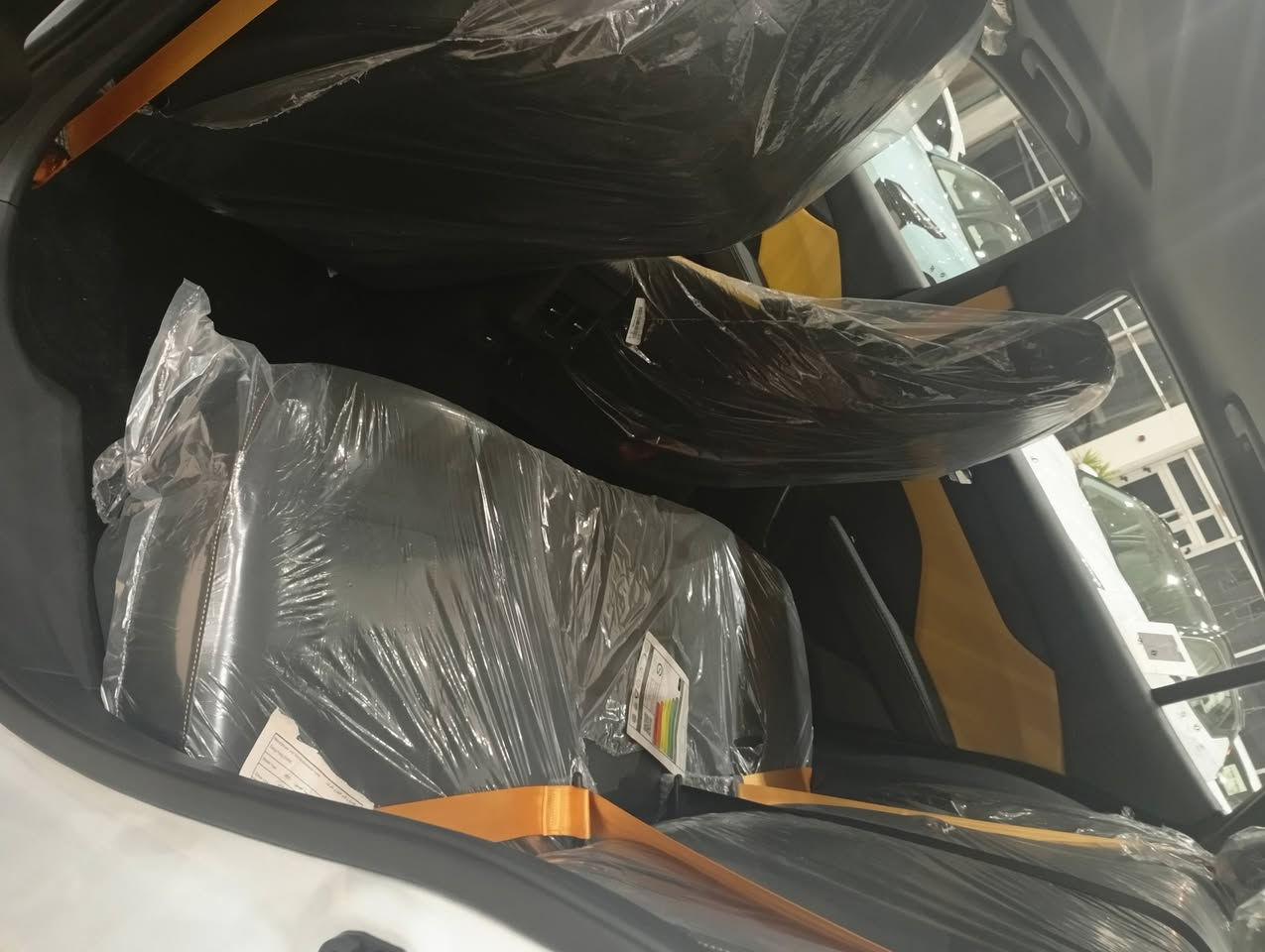 السلام عليكم 
تحية طيبة 
Dong Feng 
Shine A30
فئة E3
محرك نيسان سني 1500cc توربو يولد 197 حصان 
مواصفات السيارة 
قطعتين تبريد
لايت زينون 
مري شفط
إشارة تنبيه بالمرآة 
كاميرات 4 تغطي 360° درجة 
سستم صوت 🎧
شاشة وسطية لعرض المواصفات ناقل الحركة اليدوي 6 سرعات DCT
ضمان وكالة ليث العبيدي 
لمدة 6 سنوات او 200 ألف كيلو متر 
 

 اللوحات اربيل
رقم الهاتف ***********
