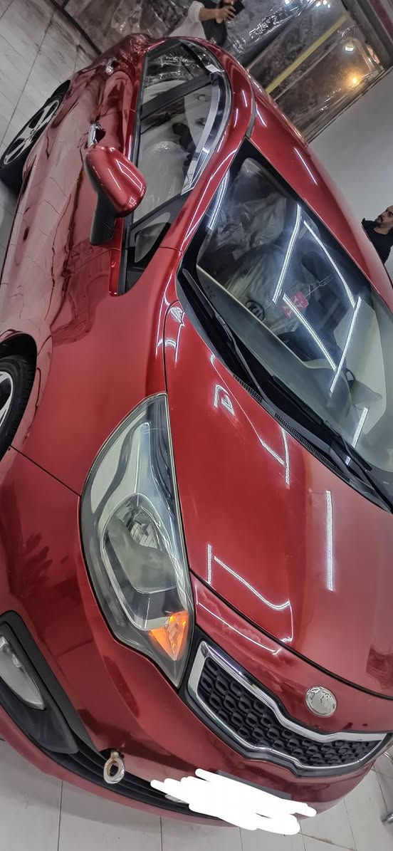 2013 خليجي مشروع وطني
محرك 1600 دوش المرغوب
تبريد ثلج +تدفئه
كير ومحرك مكفول
وضع المحرك ممتاز جدا ناعم بدون اي تبخير 
لاضربه ولا صبغ فقط بارد (جيلاتين بلقماره لوقف الجراد)
بيها تكحيل من جهة عكس السايق
الحداديه عمر 
 نظام ايكو
كير اوتماتيك 
كشنات جلد مغلف 
ستيرن تحكمات كلهن شغالات 
الراديو +ينربط ابلوتوث على الموبايل
الجام تحكمات من  اربع جوانب
المراياات تحكم دكم
ميزة  قفل الجام (للاطفال )
السياره مشروع وطني (مثنى )بأسمي تداور وتجدد باي محافظه 
سنويتها صارلها شهر منتهيه تجديد السنويه يكلف 150 الف حسابها (اني ادفعه ماكو مشكله)
فقط للجناي السياره متعوب عليها ومرتبه
السياره جانيها موظف (مو بياع شره )كل شي بيها بلادي الشركه
سعرها 95
الخاص مفتوح 
***********
واتساب او اتصال
