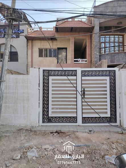 🔱 دار للأيجار في منطقة الكرادة 🔱

الموقع📍 : كرادة قرب مجسر الربيعي  

⭕ المساحة : 200 م

⭕ الواجهة : 7 م

⭕ المشيدات : 3 طابق 

🏡 التقسيم الداخلي :

🔺 الطابق الأرضي : كراج - حديقة  - مطبخ - صالة - حمام - منور داخلي- منور خارجي - غرفة نوم

🔺 الطابق الأول : 2 غرفة نوم -حمام - جلسة كبيرة - جلسة صغيرة - بلكونة 

🔥 مميزات إضافية : 

🔺يقع بين الكرادة خارج ومجسر الربيعي 

⭕ السعر الأيجار: عند الإتصال او حضورياً 📞

⭕ للإستفسار : ( الواتساب متاح ) 📱

***********

⚠️” تحذير : هذا العرض قد يختفي قبل أن تقرر !“

🟢 نستقبل عروض البيع ، الشراء ، الإستبدال ، إدارة الأملاك ، و الإيجارات بأنواعها ( سكني ، تجاري ، خدمي ) 🟢

عنوان المكتب📍: بغداد - الكرادة داخل - قرب مطعم الصبايا - فرع مدرسة لبنان ( موقعنا مثبّت على Waze , Google maps ) 

#البارق_للعقار
