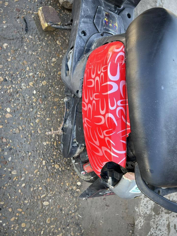 سلام عليكم درجه بواليس للبيع  السعر 375 بيها مجال المكان البصره قضاء المدينه راقم /***********
