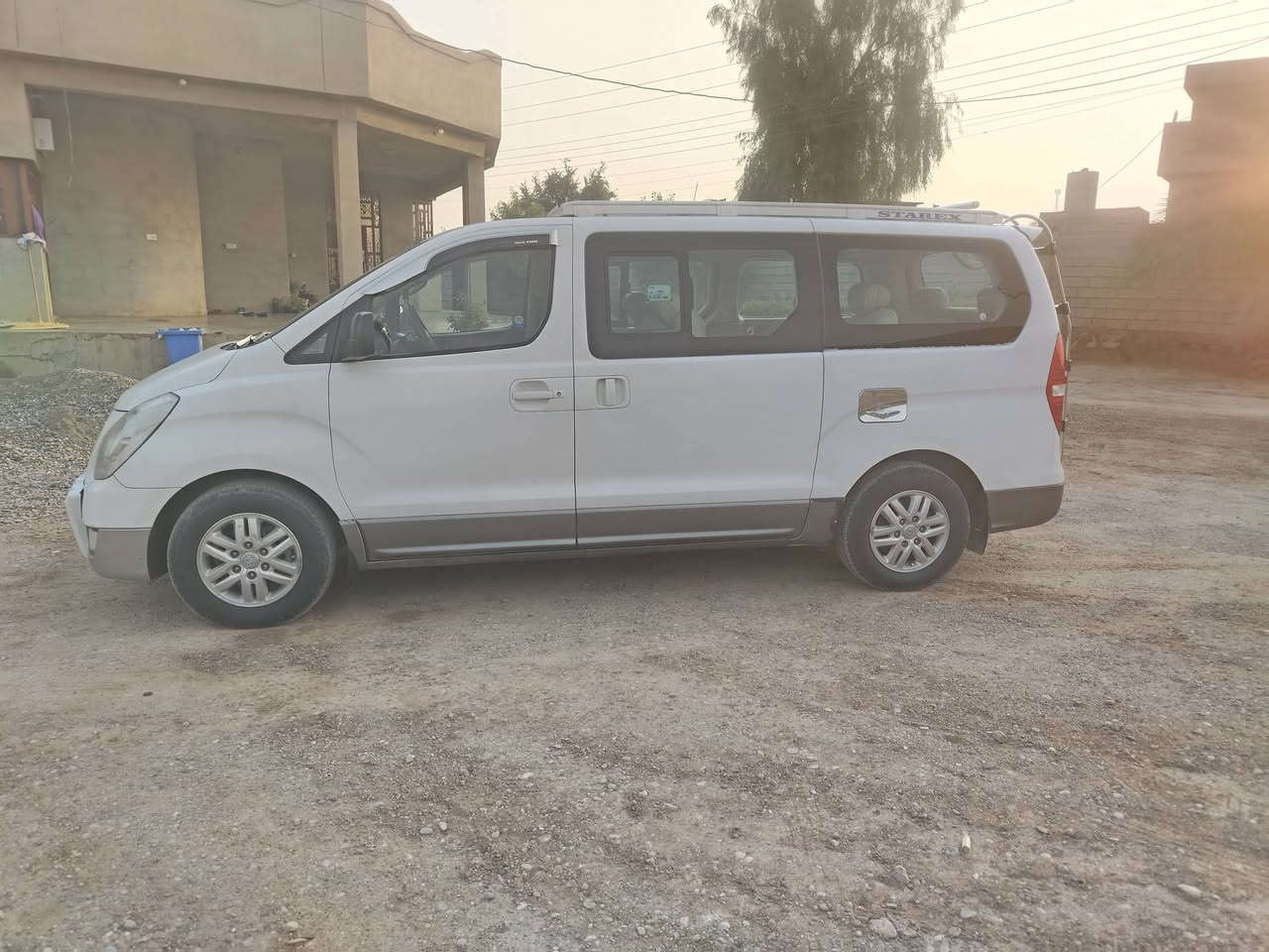 السلام عليكم
ستاركس للبيع موديل 2017

رقم بغداد  السعر 200وبيها مجال

تفاصيل موجوده بالسونار

مكاني كركوك الحويجه

للاستفسار أكثر اتصل ***********
