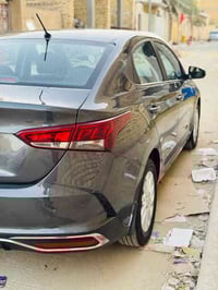 اكسنت ٢٣ خليجي بدون ضربه بيه بارد الجاملغ الامامي ورش بالجنطه ماشيه ٦٧...