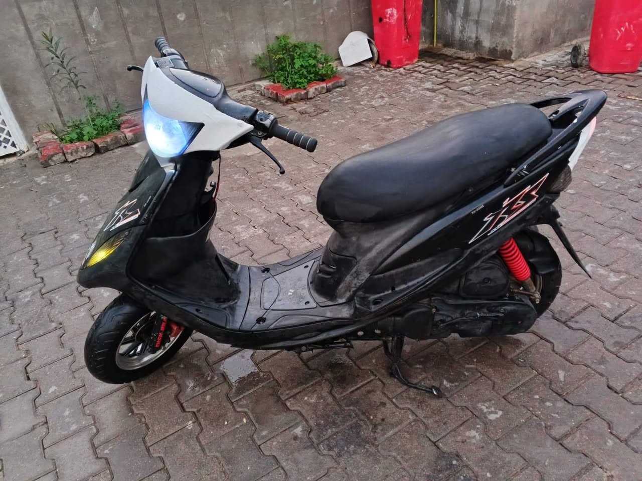 سلام عليكم دراجه ماكس عدله كفاله عامه من كلشي شغال بيه سعرها 850 وبيه مجال ***********
