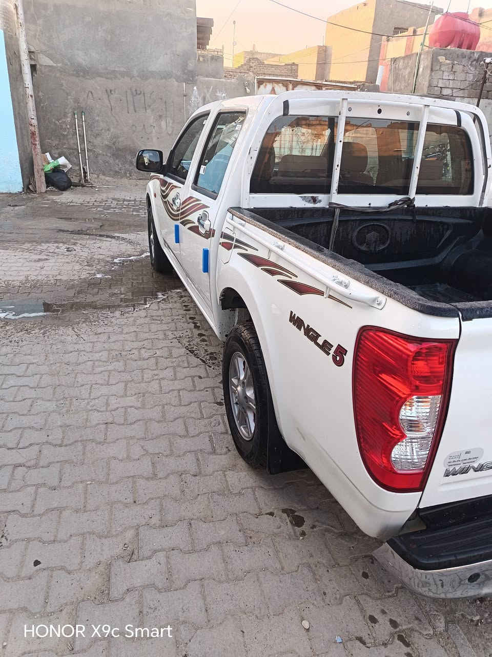 سلام عليكم عندي كريت ويل البيع مديل 2021 سياره جاهزه مكفوله كفاله عامه ما عوزه اي شي مكينه وكير وحداديه كلهه جدد مداور ثاني يوم السعر 115 بيه مجال قليل مكان سماوه قضاء الخضر هاذه رقم تلفوني ***********
