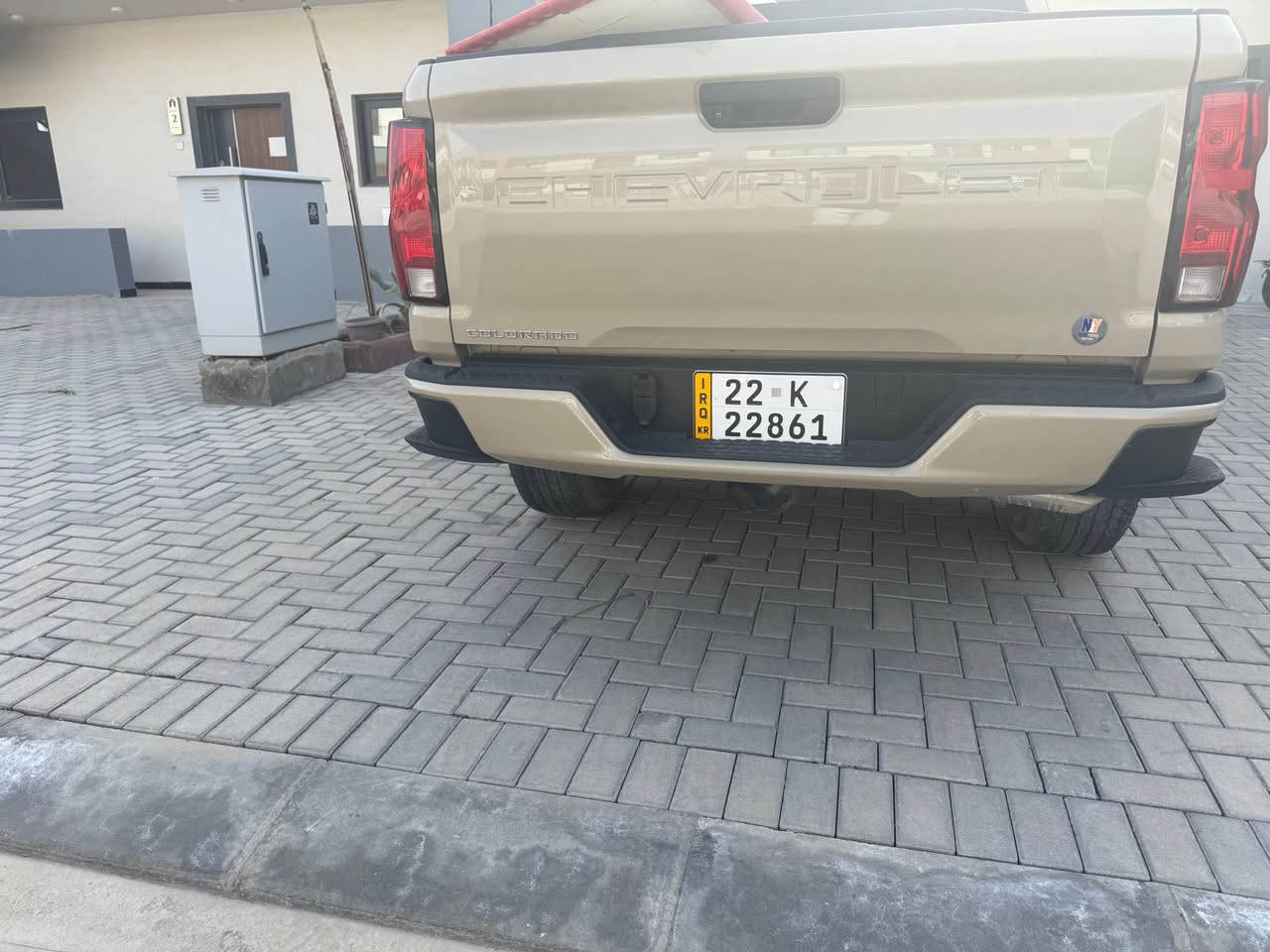 شوفر ليت كولورادو لون مميز رقم اربيل 
موديل 2023 حادثها جاملغ فقط ونفسه مصبوغ بدون دواخل وشرط الفحص محرك 4سلندر 2700تيربو كشنات جلد ATFرادار توقف ذاتي شاشه حساس لايت لد نهاري السياره وضع الشركه عنواني بغداد الكاظميه قرب المرور ***********
*********** بغداد, العراق
