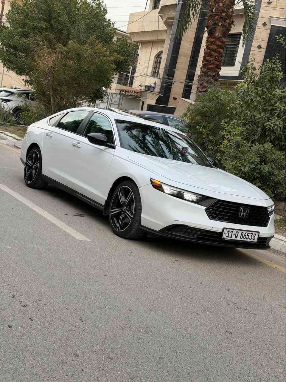 السلام عليكم للبيع 

هوندا اكورد (هايبرد ) 2023

فول مواصفات  ماشيه 55 الف وارد امريكي

محرك 2000 + محركين كهربائيين

فتحة سقف

فول تحكم استيرن مثبت سرعة

شاشة لمس 12.3 انش

نضام صوت 8 سماعات محيطي

نضام اوتو هولد سايد بريك بصمة

نضام النقطة العمياء 

مقاعد الامامية كهربائيه

نضام اقتصادي + اعتيادي + اسبورت

حادث بسيط  جاملغ خلفي و نص قبق الجنطه 

السيارة جداً جداً نضيفة

السعر 195

للاتصال *********** بغداد, العراق
