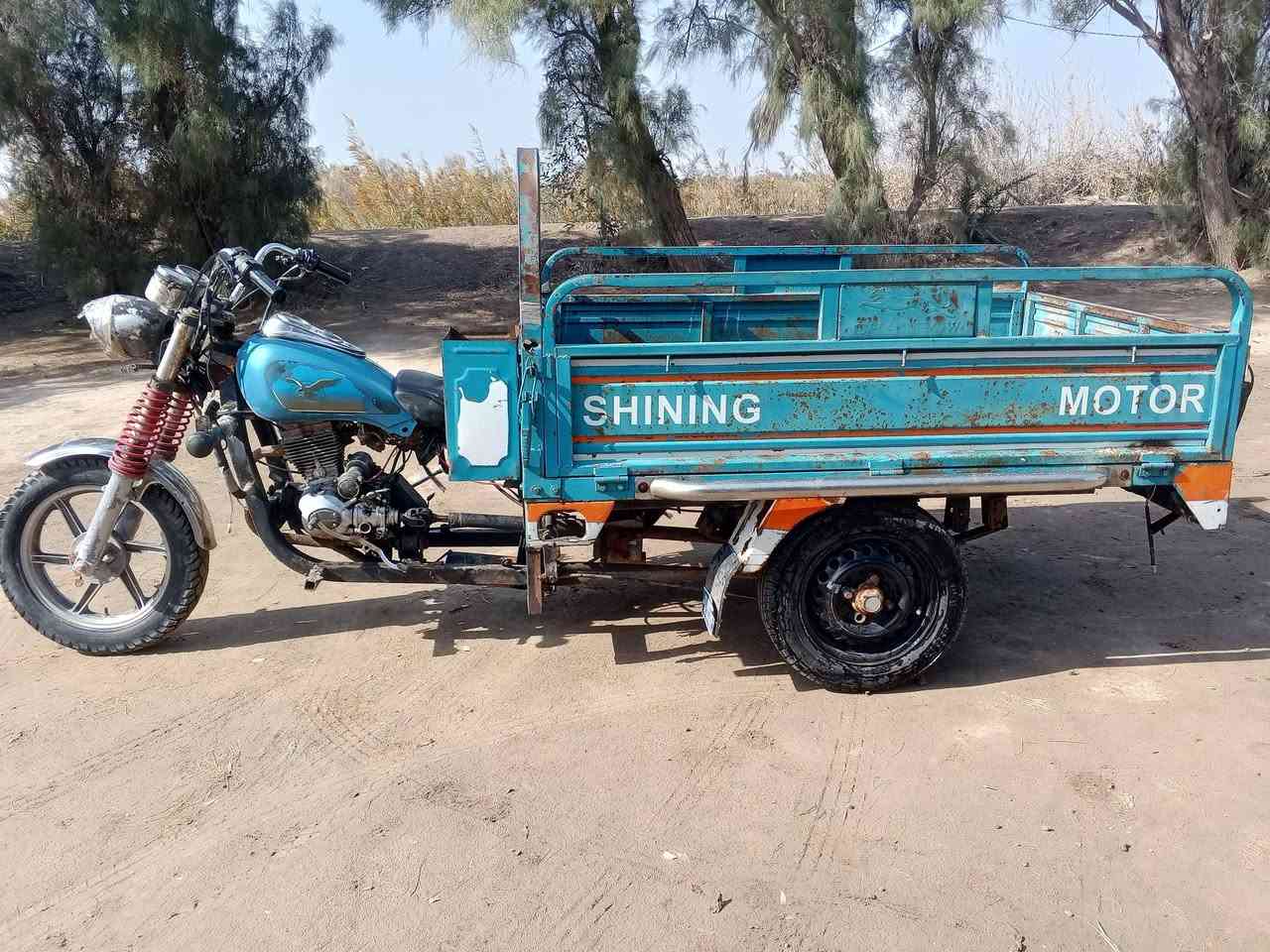 سلام عليكم ستوته للبيع صقر اوراق اصولي ستوته كله جديد تخم تاير جديد كله جديد رقم  ***********
