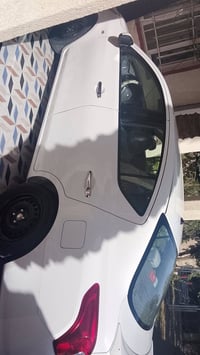 سلام عليكم للبيع نيسان سني موديل 2024 سياره كفاله من كلشي   ماشيه 33 ا...