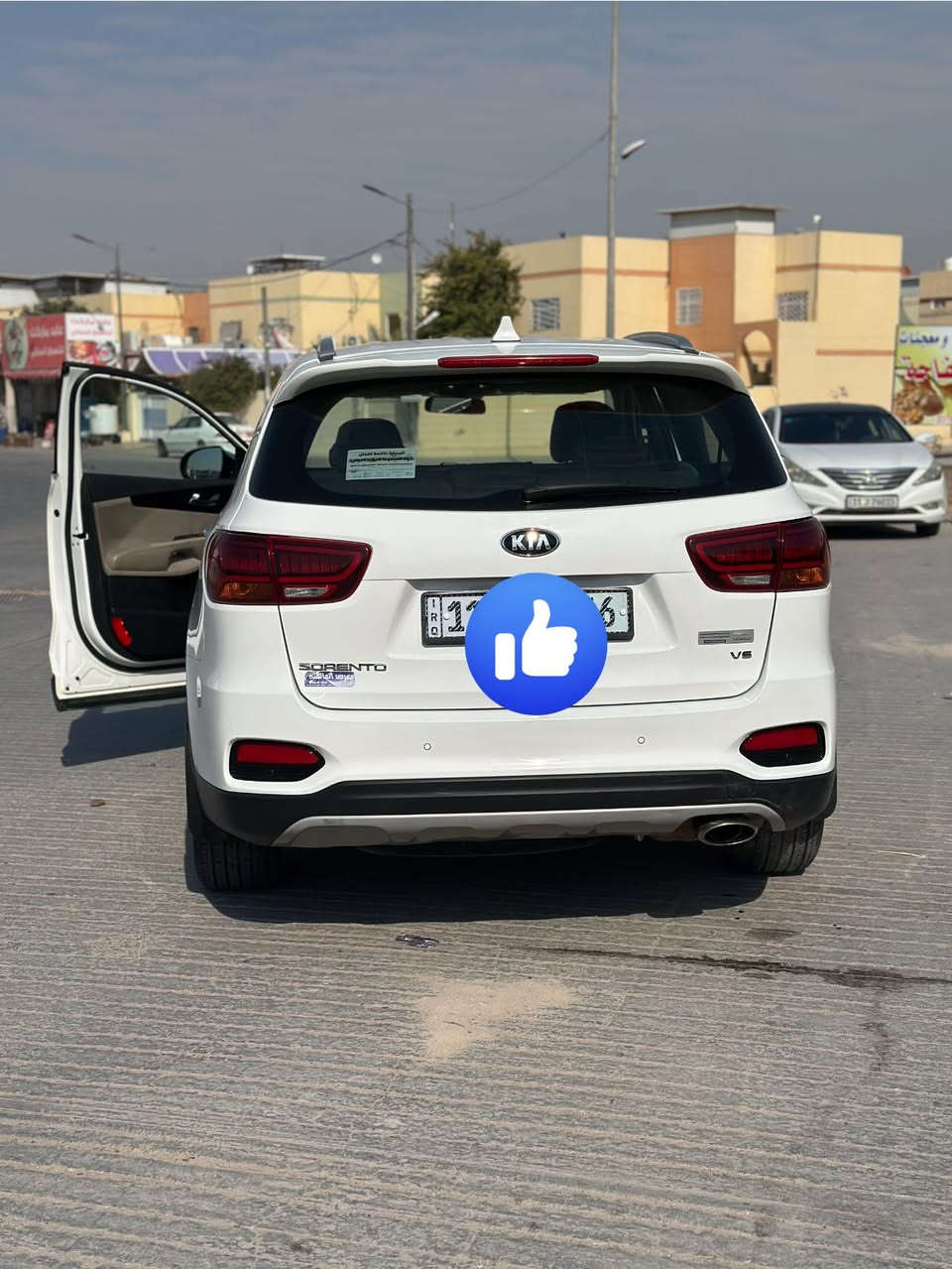 السلام عليكم ورحمة الله وبركاته سورنتو 2020 للبيع فقط المواصفات :كشنات كهرباء جنطه شفط شاشه بكديشن رقم بغداد الدولي بأسمي جاهزه من كلشي كير مكينه حداديه مكفوله كفاله عامه حته من الشخط ماشيه ٨٣الف وقابله للزياده السياره حيل نظيفه السعر ٢٦٠ وبيها مجال للأستفسار الأتصال ***********
