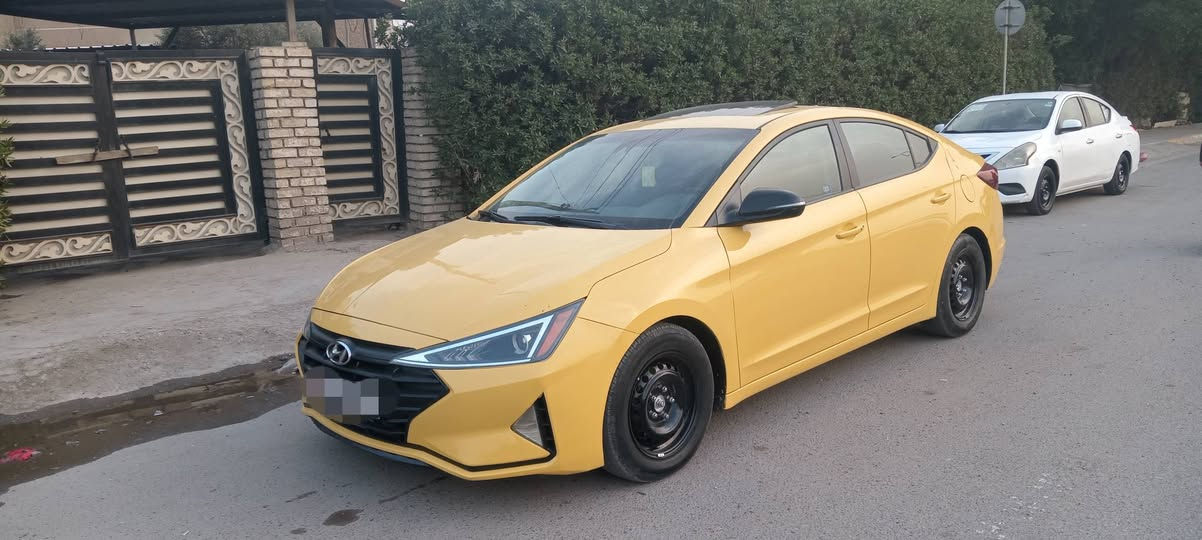 السلام عليكم
هونداي النترا موديل 2020
للبيع او للمراوس حسب القناعه
وارد امريكي
الحادث: بنيد  والجاملغ جهه العبري بارد فقط الباقي كفاله.
فول مواصفات 1/1
المواصفات:
بصمه
بصمه ابواب
فتحه
شاشه ابل كار بلي واندرويد اوتو
كامره
رادارات جانبيه
رادار امامي
رادار خلفي
تثبيت مسار
مانع تزحلق
تثبيت سرعه
فول تحكمات ستيرن
شاشه اعطال
كشنات تدفئه
ستيرن تدفئه
اشاير بالمري
كشنات مخمل
مكينه 2000 دوش
ثلاث انظمه قياده:
ايكو، عادي، سبورت
مكاني بغداد البياع
رقم بغداد الجديد بأسمي
مصفره هيئه وغرامات
للأستفسار واتساب:
***********
