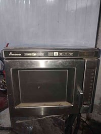 للبيع مايكروويف نظيف جدا عدد ٢ سعر الواحد ١٥٠ الف ٠٧٩٠١٨١٣٤٣١ بغداد حي...