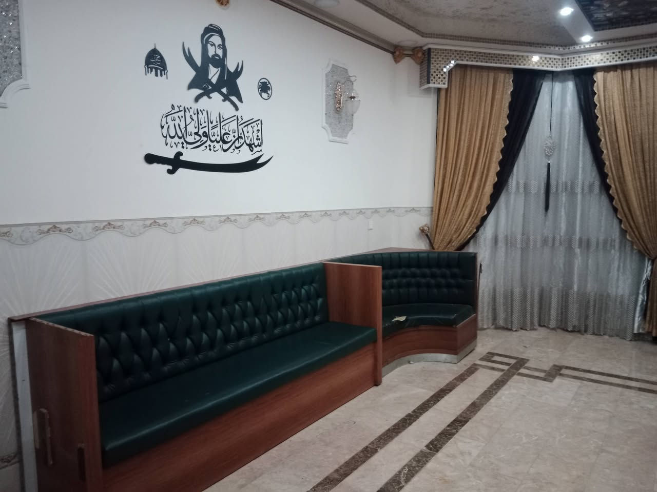 ديوان للبيع تفصال شغل قوي نظيف جداً طول ١٢ متر سعره ٥٠٠ مكاني كربلاء طوريج  شراي فقط خاص


**إذا كنت صاحب هذا الإعلان وتريد حذفه لأي سبب، رجاءا أرسل رسالة إلى الدعم الفني**