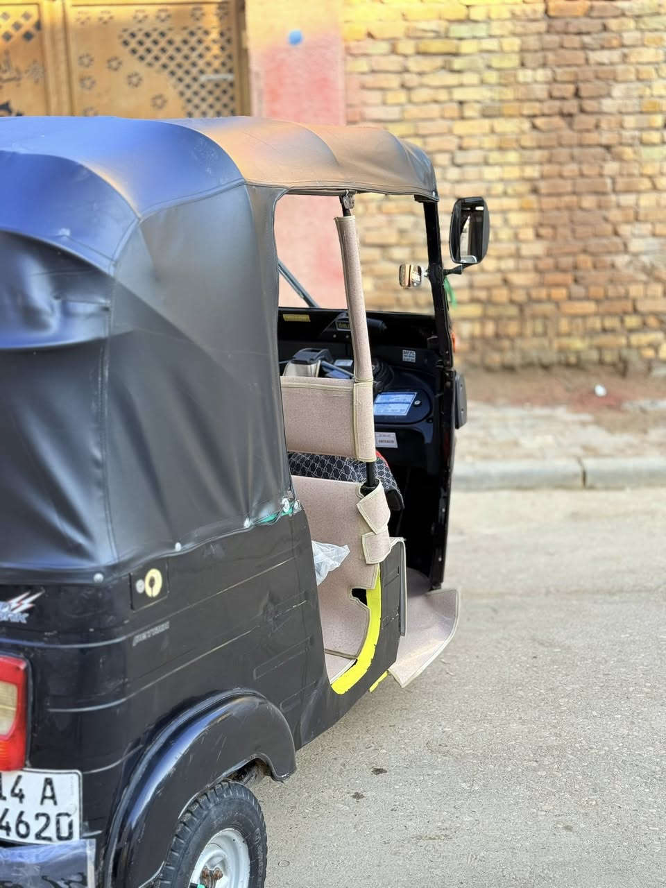 سلام عليكم تكتك 2020 رقم بصره بيهة لغود مرشوشات تكتك كدامكم جاهزه علة اخير برغي مال جني كبل مكينه مامفتوحه ضربه بس لغد السعر 6500 /***********
