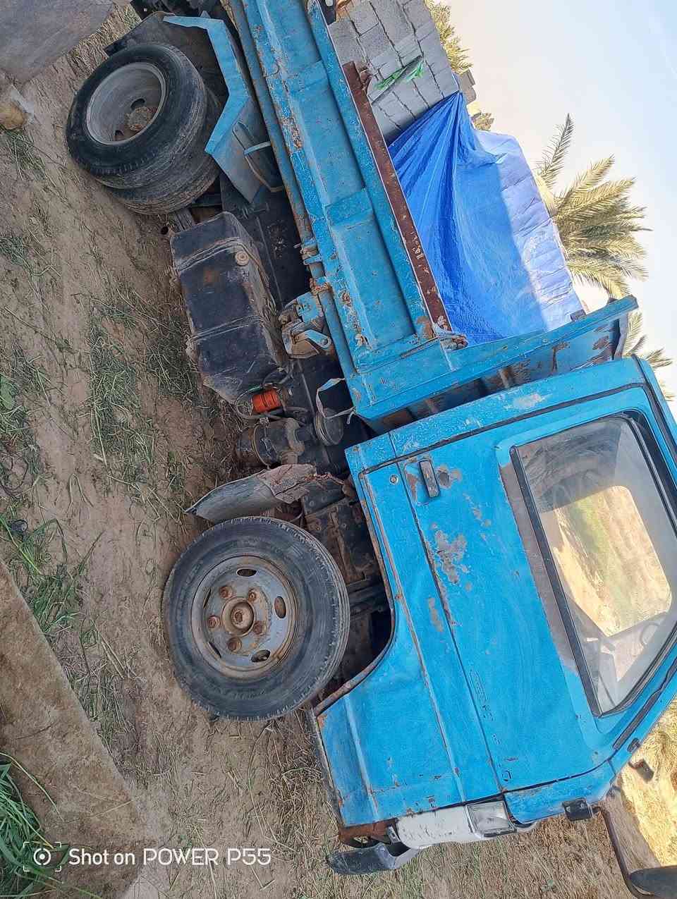 السلام عليكم كنتر ازوزه للليع مكينه وكير جديد تايرات نضاف موديل 95سنويه جديد رقم  بغداد سعر 50 ***********
