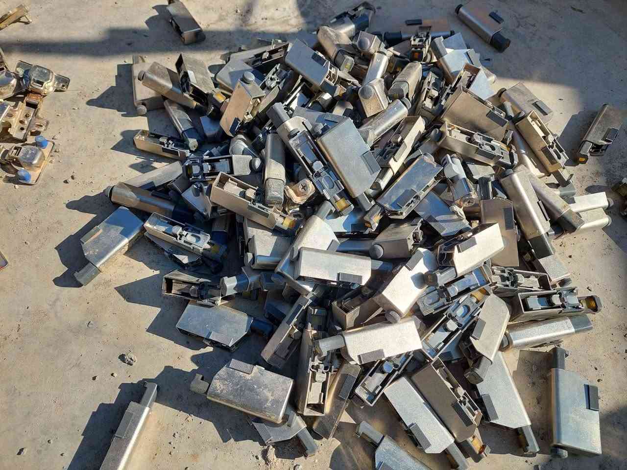 ‎قلابات و جكات للبيع تلفون ***********‎ دهوك, العراق
