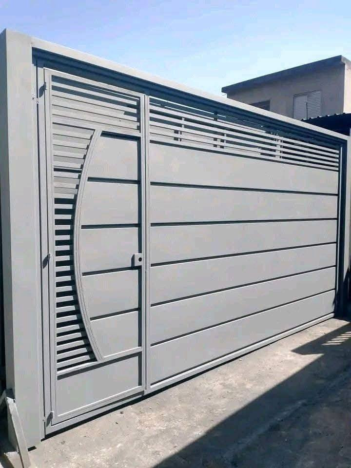 سلام عليكم حداد باب شباك محجرات كرفانات أبواب قاصه جملونات سقايف حداده عامه كربلاء حي الصناعي ***********
