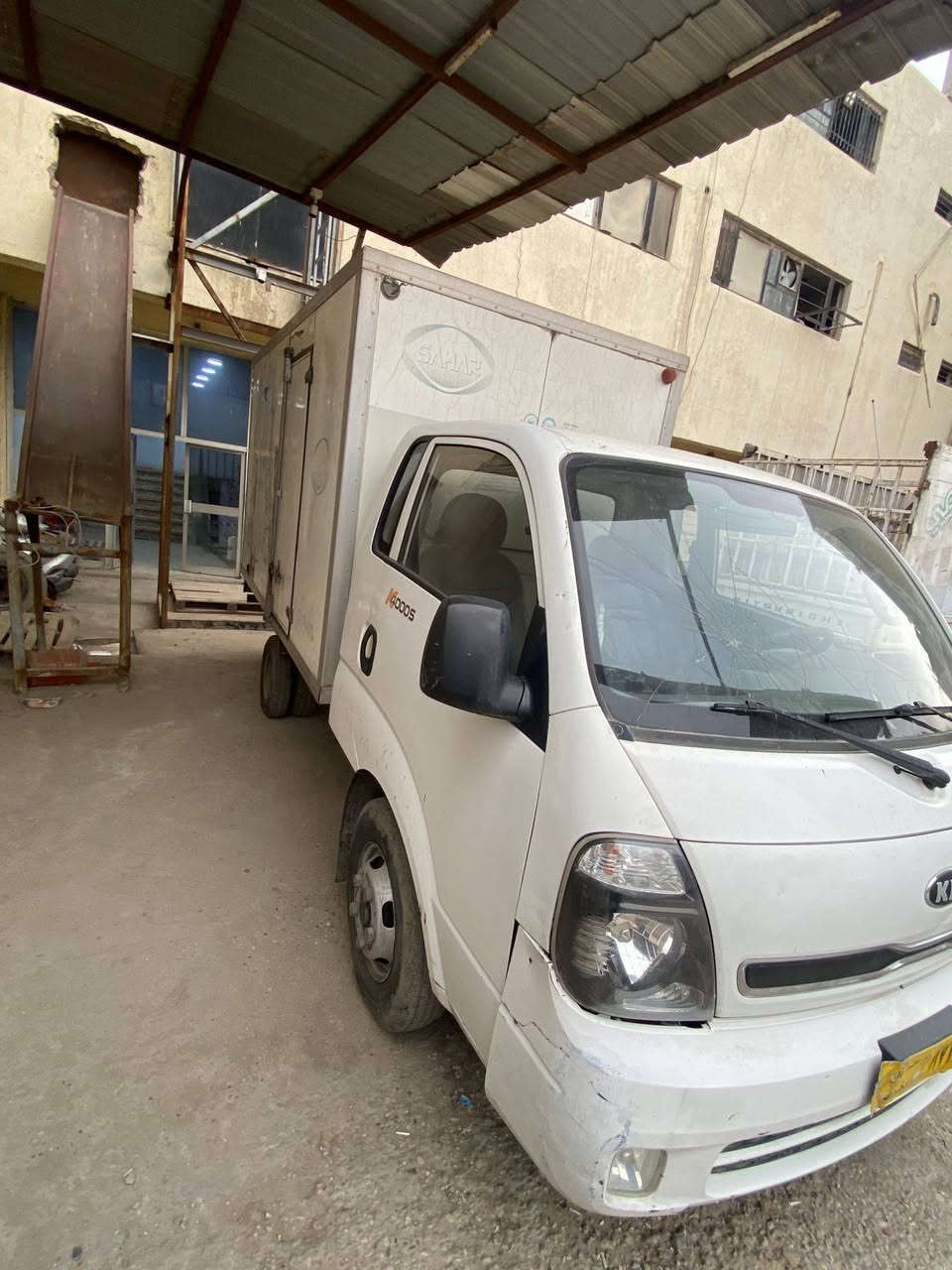 كيا حمل للبيع بوكس حافظه مديل 2014 فحل
***********
