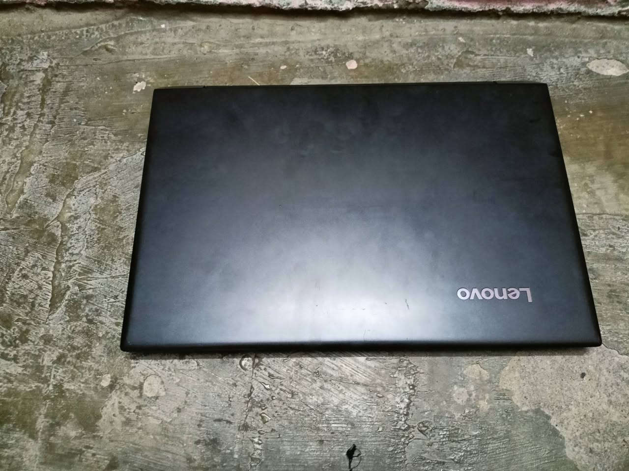 السلام عليكم لابتوب للبيع مستعجل 
مكاني الموصل ايمن
موصفات كوراي فايف جيل السادس 
ذاكره 256ssd
شاشه 15.6
كيبور عربي انكليزي 
السعر 160بي مجال بسيط الي مو شراي لايجي خاص 
الابتوب بي خلل الفلات فاصخ مال شاسه مايكلف خمس تالاف تصليحو ونوبات يجوز بالشهر نوبه تصير بي هاي الحاله 
اللابتوب لكلشي يرهم العاب دراسه تصفح عمل


**إذا كنت صاحب هذا الإعلان وتريد حذفه لأي سبب، رجاءا أرسل رسالة إلى الدعم الفني**