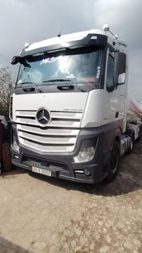 اكتروز وحش موديل 2015 كور عالي حجم 1845 طوناج وتصريح أمني وسنوية جديد ...