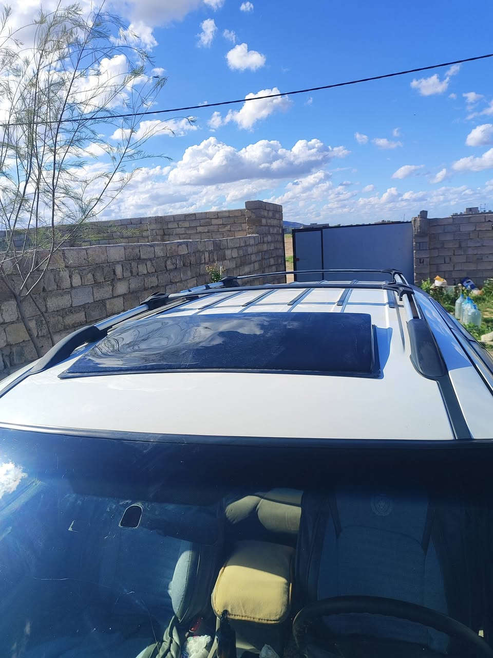 السلام عليكم جيب شيروكي لاريدو ٢٠٠٢ للبيع السعر (٤٥) رقم ديالى  مامطلوبه ربع  وأذا مراوس أڤانتي سيراتو هم يرهم السياره شوفت عينك نضيفه ٤تايرات جدد محرك بدلت جديد كلها شرط للستفسار (***********) ملاحضه المحرك القديم وياها خاف واحد يگول مو مبدل محرك مكاني ناحيه الزاب قريه أصبيح
