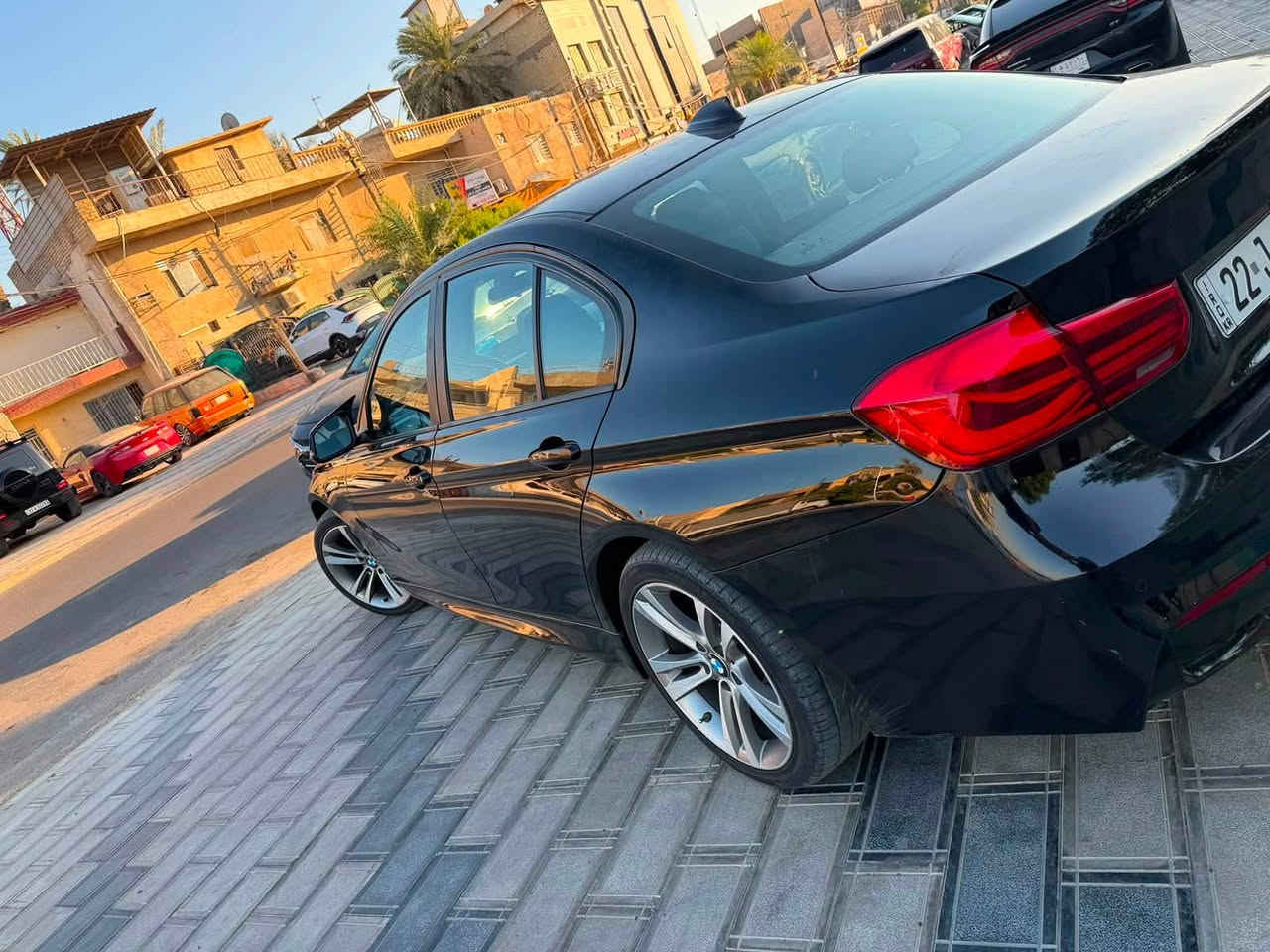 BMW
السلام عليكم حبايب 
موديل 2016 BMW
4 سلندر 2000 تون تيربو 
رقم ابيل شمالي
سنويه جديده 2028
كهربيات كلها شغاله 
تبريد ثلج 
اربعه جام كهرباء 
سياره فول 
قطعتين صبغ جاملغ خلفي كلير امريكا 
كير محرك صدر امامي خلفي شرط متصرف عليه فلس 
سياره نصبته حلوه متعوب عليه دوام بيت 
سعر :145 وبي مجال 
سياره موجوده بغداد 
*********** وتساب
