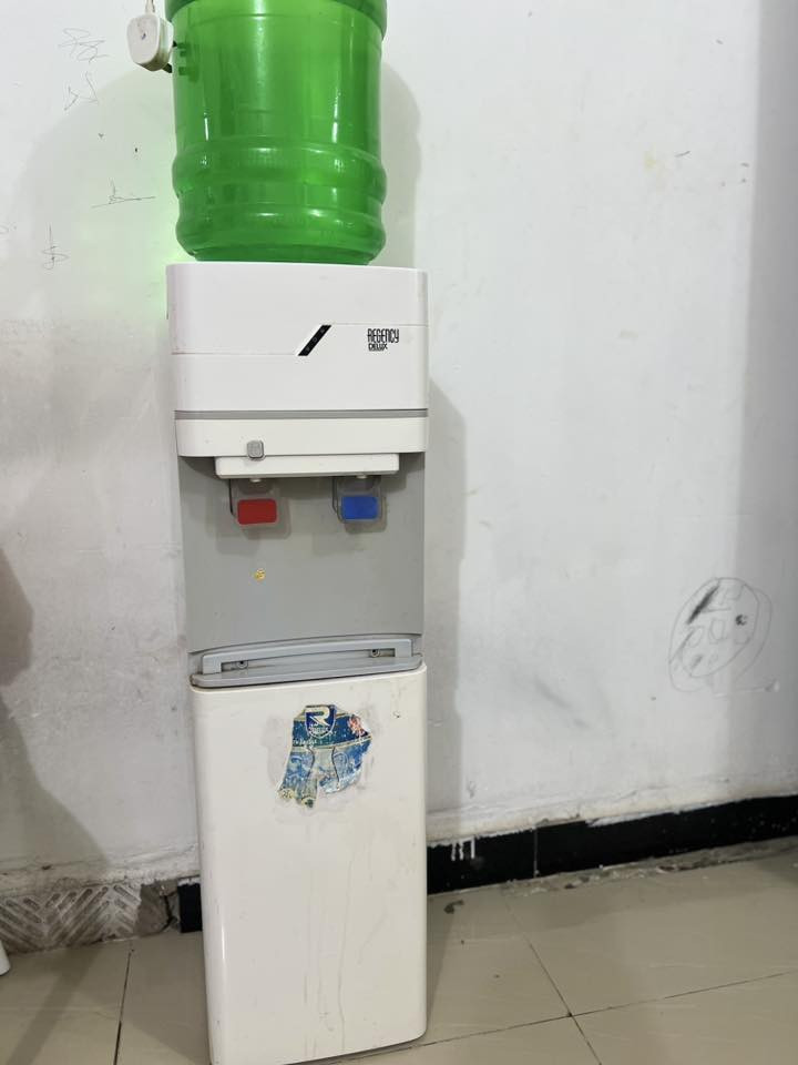 السلام عليكم للبيع ب100 شغال حار بارد
مكاني داموك الضباط سبب البيع عدي 2


**إذا كنت صاحب هذا الإعلان وتريد حذفه لأي سبب، رجاءا أرسل رسالة إلى الدعم الفني**