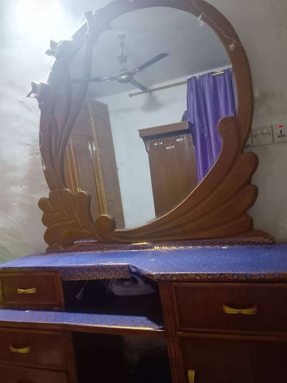 غرفه نوم البيع ٥٥٠بيهه مجال بسيط


**إذا كنت صاحب هذا الإعلان وتريد حذفه لأي سبب، رجاءا أرسل رسالة إلى الدعم الفني**