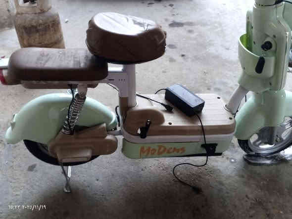 السلام عليكم دراجه شحن للبيع موديل 24 دراجه تشتغل بس على الكهرباء ما اعرف ايش بيها مكان بغداد البلديات رقم الهات***********
