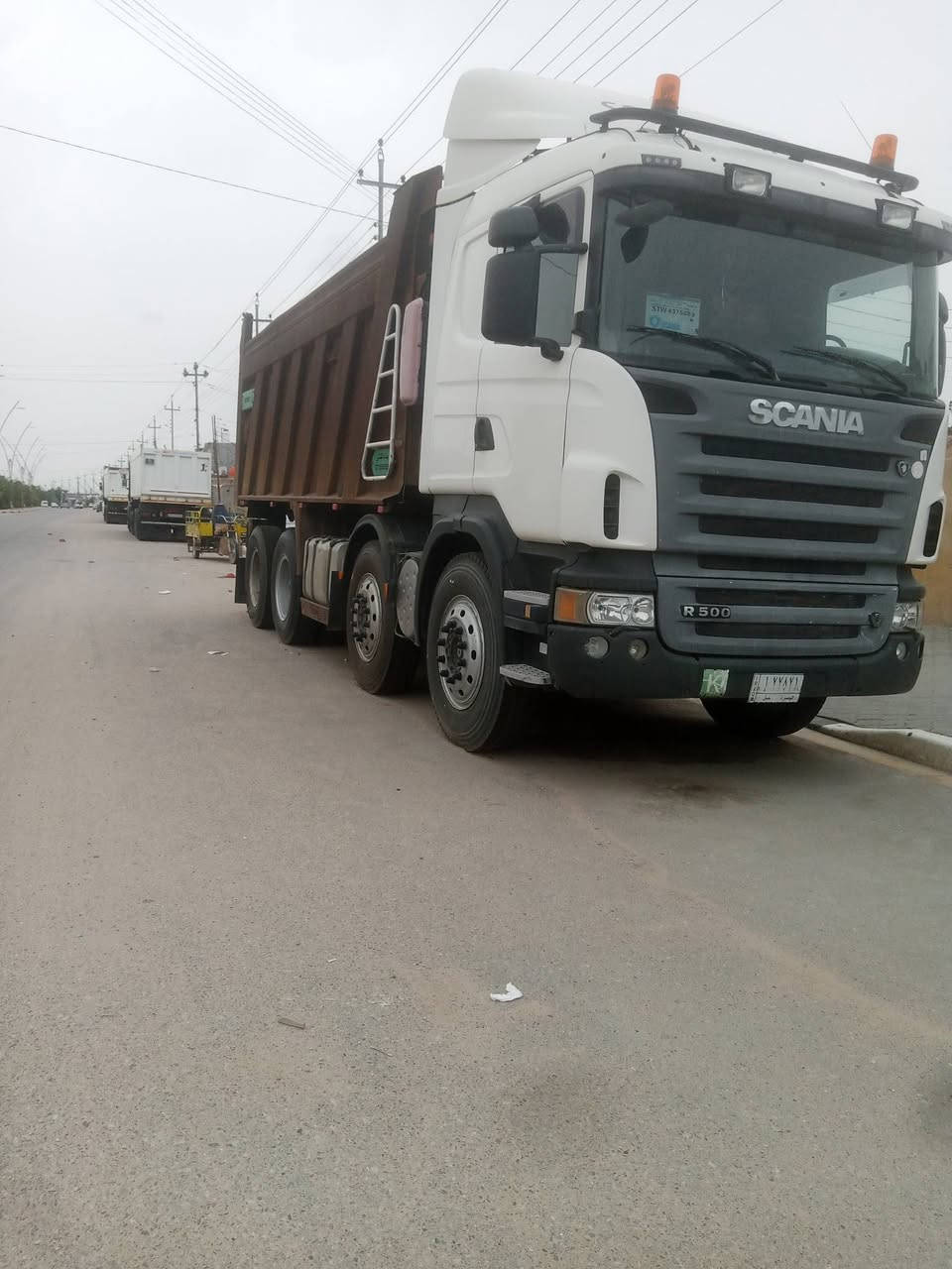 سلام وعليكم سياره سكانيه عكرب للبيع موديل 2007/محرك 8/500/لاتنقص ولا تبخر مجموعة ورده 26/تفصال البدي 2023/السيارة مكفوله كفاله عامه/الستفسار /***********
