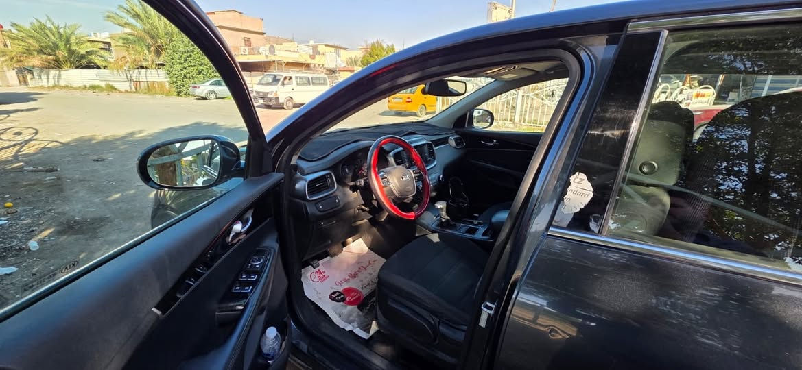 السلام عليكم
سورنتو 2020 للبيع
وارد امريكي 
6 سلندر
7راكب
مواصفات
جاهزة من كل شي
مابؤهة اي نقص 
الضرر الباب الخلفي اليمين فقط
قطعة وحدة 
للتواصل
***********
